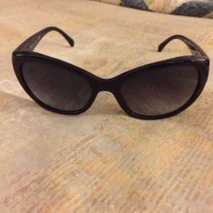 Black w flowers Chanel Audrey Cat-eye sunglasses