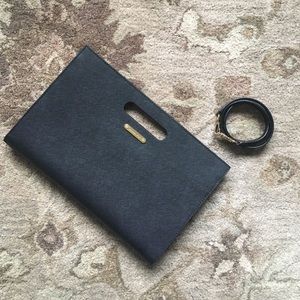 Michael Kors Bag/XLClutch