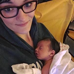 Meet your Posher, Caitlyn