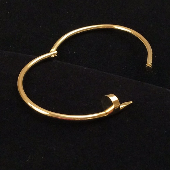 HOLIDAY SALE! Nail Bracelet 18K Real Gold Plated! - Picture 2 of 2