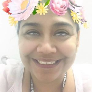 Meet your Posher, Lori