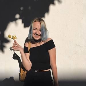 Meet your Posher, Taylor