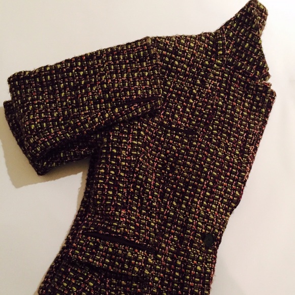 Mixed wool jacket.