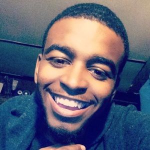 Meet your Posher, Emmanuel