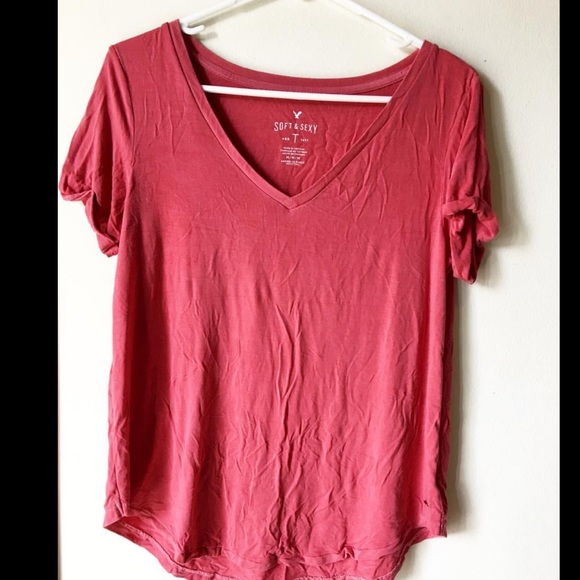 ❌SOLD❌ Old Navy Soft & Sexy tee