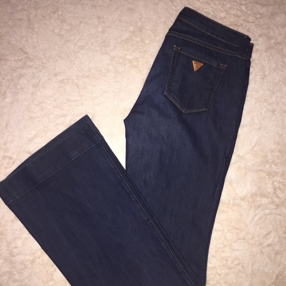 Guess Brittney Flare Jeans👖 ❣️