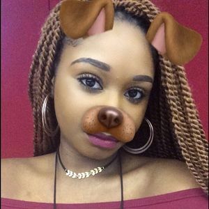 Meet your Posher, Harrianne