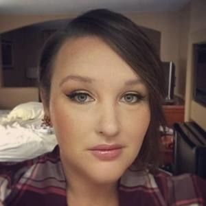 Meet your Posher, Karrie