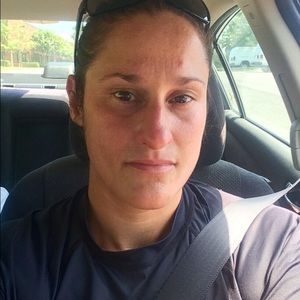 Meet your Posher, Liz