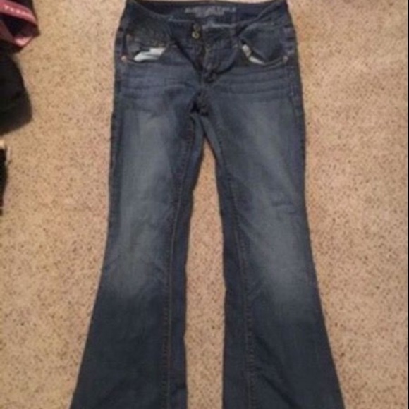 Women's American eagle jeans