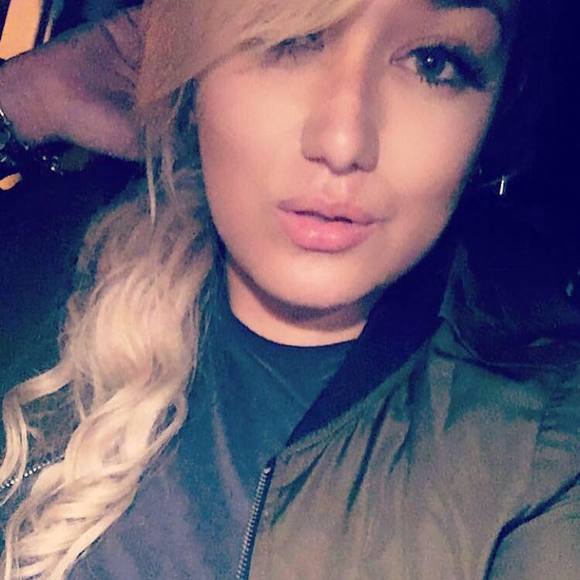 Meet your Posher, Stephanie