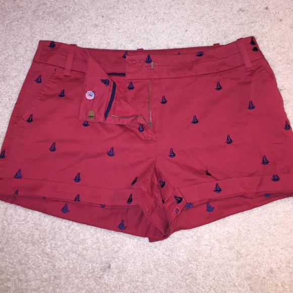 Raspberry sailboat shorts NWOT
