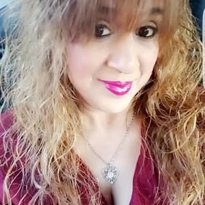 Meet your Posher, Toni