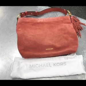 Michael Kors Elyse LG Hobo Bag Suede Cinnamon