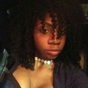 Meet your Posher, Lenora