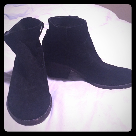Suede Dolce Vita Booties