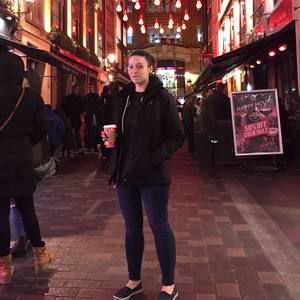 Meet your Posher, Sylvia