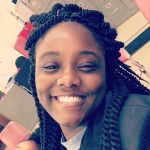 Meet your Posher, Monica