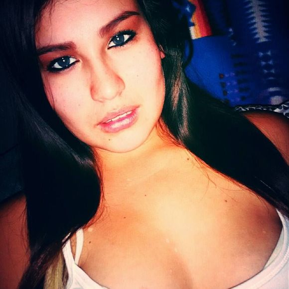 Meet your Posher, Andrea - Picture 1 of 1