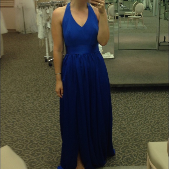 Vera Wang Bridesamaid dress Size 6. Brand New!