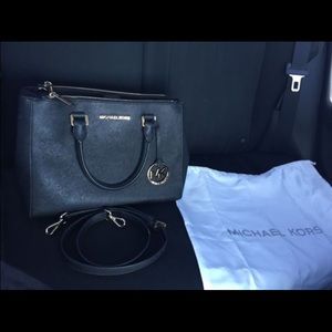 michael kors purse