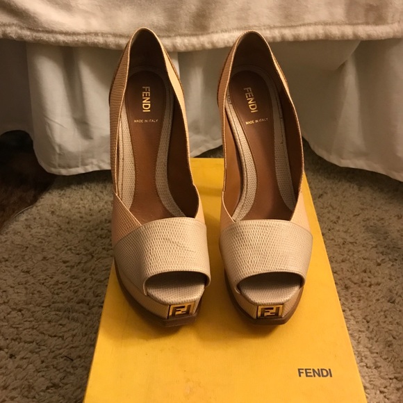 Fendi pump 39