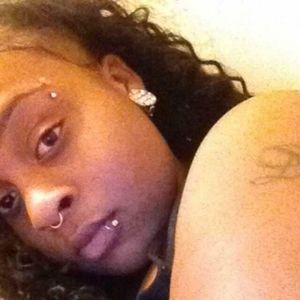 Meet your Posher, Raquell