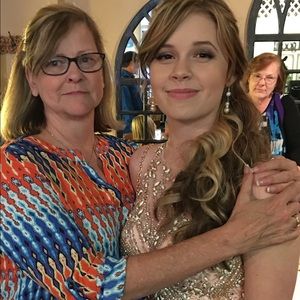 Meet your Posher, Kim