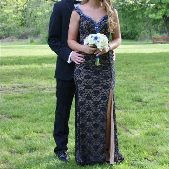 Jasz Couture 5713 Prom Dress