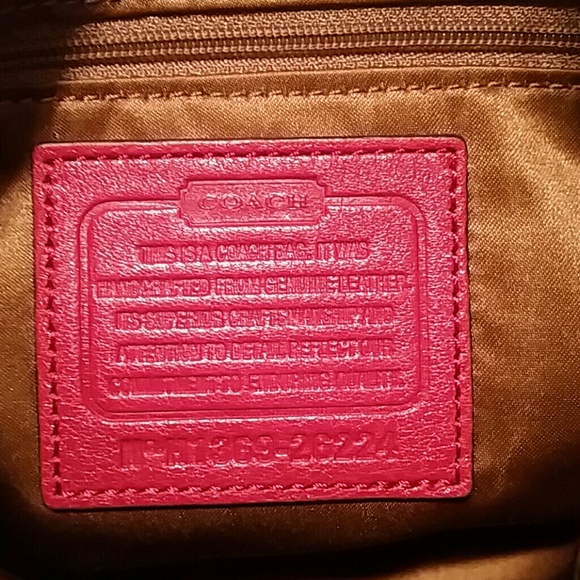 Coach - Picture 3 of 3