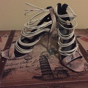 Kendal and Kylie heels