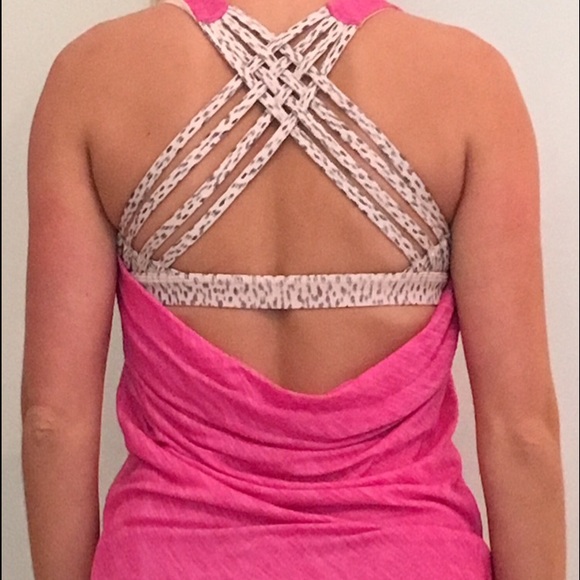 lululemon athletica Tops - Lululemon free to be wild tank