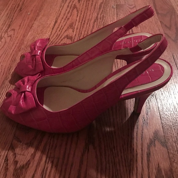 Heels - Picture 2 of 2