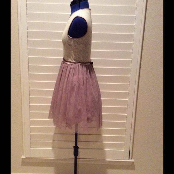 Beautiful party Dress. PRICE IS FIRM - Picture 2 of 3