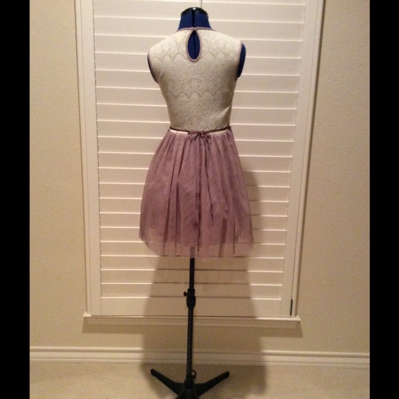 Beautiful party Dress. PRICE IS FIRM - Picture 3 of 3