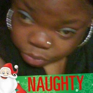 Meet your Posher, Dee dee