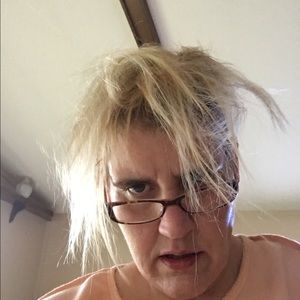 Meet your Posher, Theresa