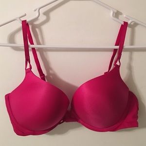 VS bra that adds 2 cups!