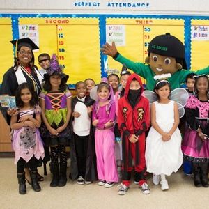 Meet your Posher, Lamont