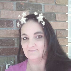 Meet your Posher, Christy