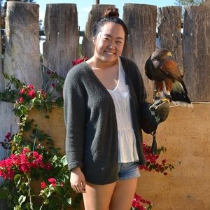 Meet your Posher, Elisa