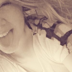 Meet your Posher, Chloe