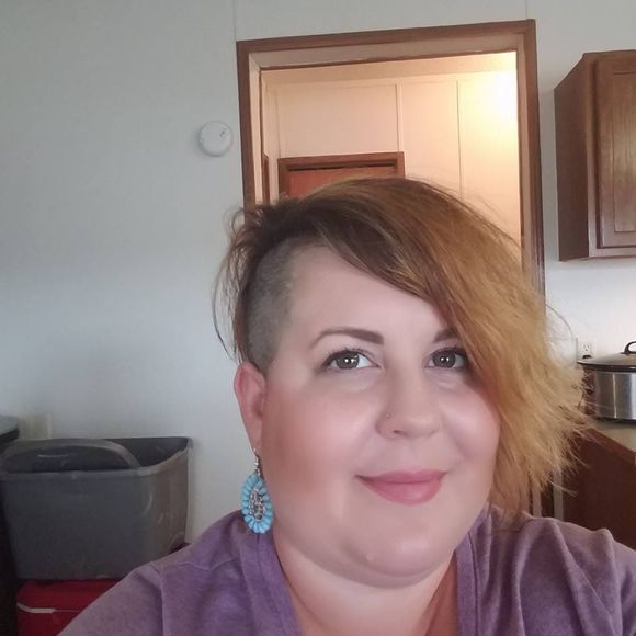 Meet your Posher, Samantha - Picture 1 of 1