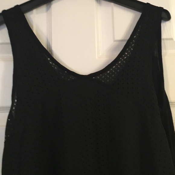 Black Tank - Picture 2 of 3
