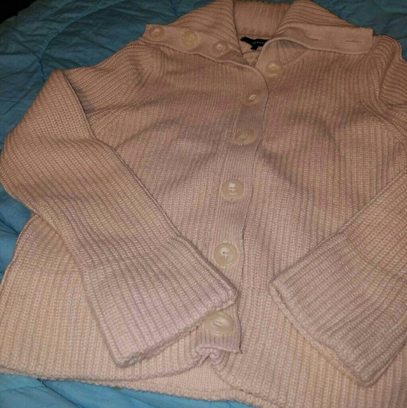 Sweater - Picture 4 of 4