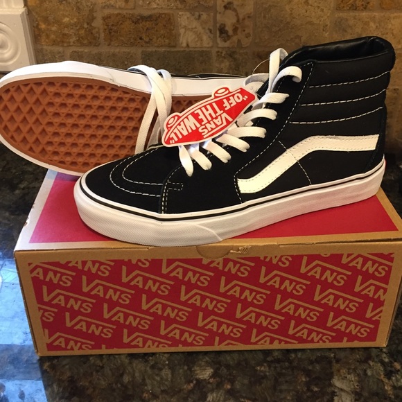 Vans Sk8-Hi Sneakers men's size 7.5. Never worn.