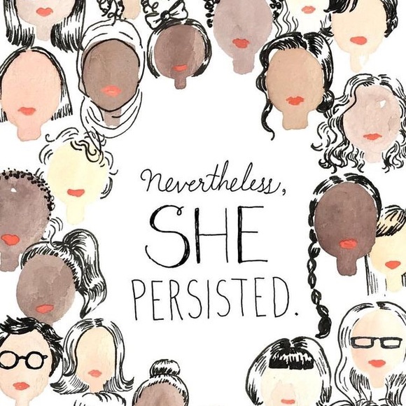 Bonjour et bienvenue! Welcome to my closet! 👋🏼 - Picture 4 of 6