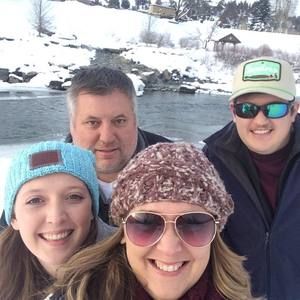 Meet your Posher, Dawn