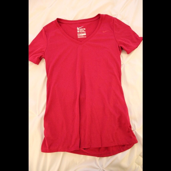 Nike Workout Tee - Picture 2 of 3