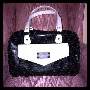 💥FLASH SALE💥MaryKay Tote Bowling Bag Style